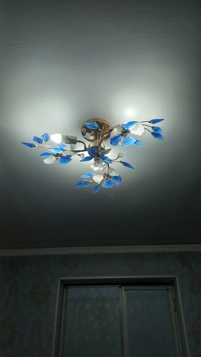 Люстра стеклянная