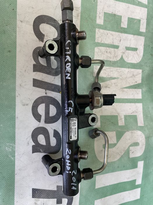 Rampă injectoare Citroen C5 2.0 hdi 2011