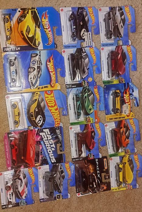 HOTWHEELS / Продавам 20% Намаление