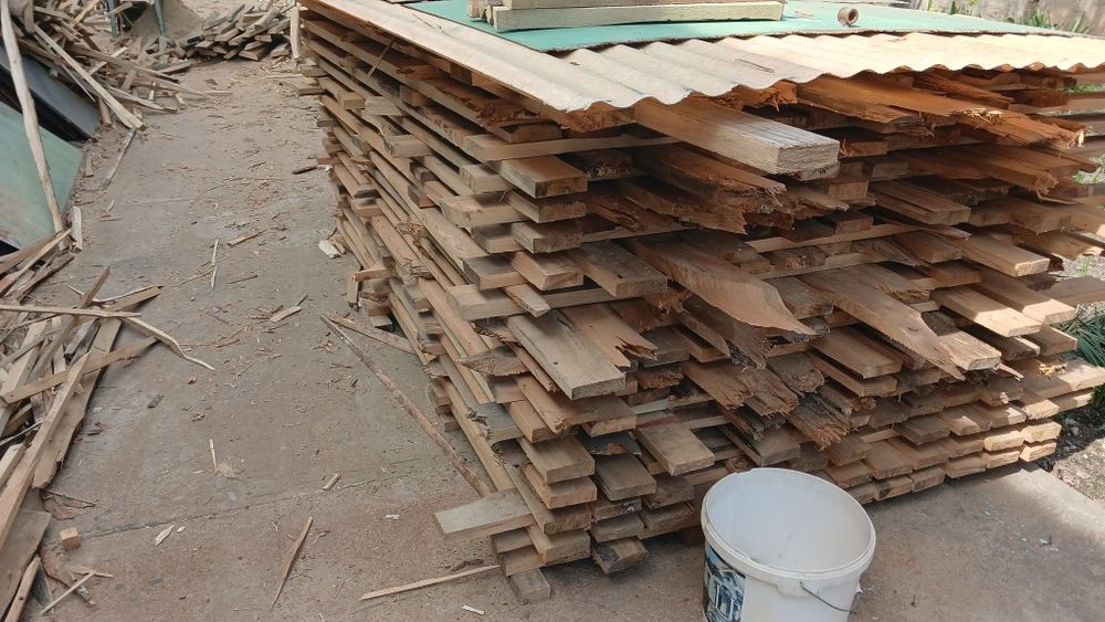 Доски двухметровые