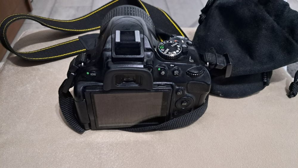Фотоапарат Nikon D 5100 с обектив