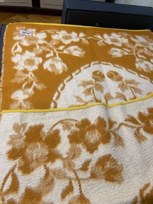 Одеяла из верблюжьей шерсти - КНР