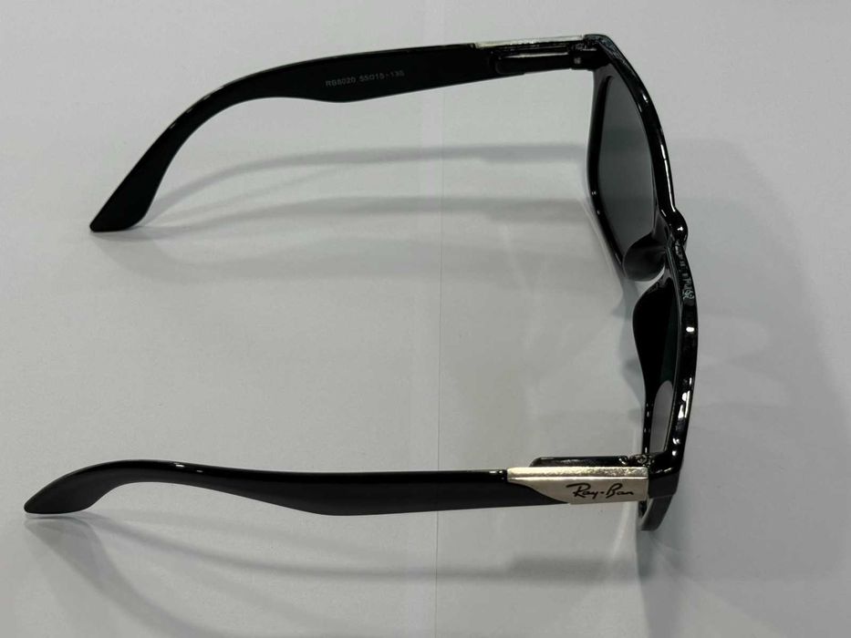 Слънчеви очила Ray-Ban RB8020