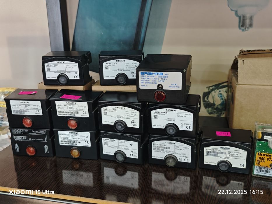 6ES7214-1AG40-0XB0 контроллеры SIMATIC S7-1200
Оригинальный Siemens 6E