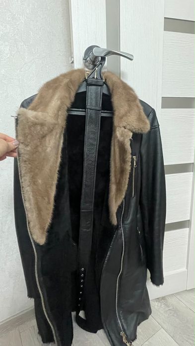 Продам дубленку женский