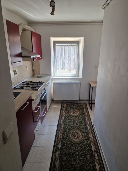 Inchiriez apartament cu o camera