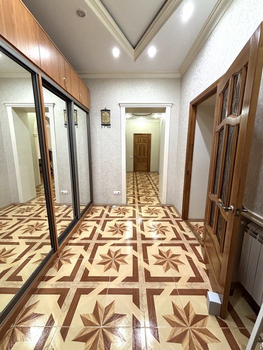 3х ком квартира район Мегастрой