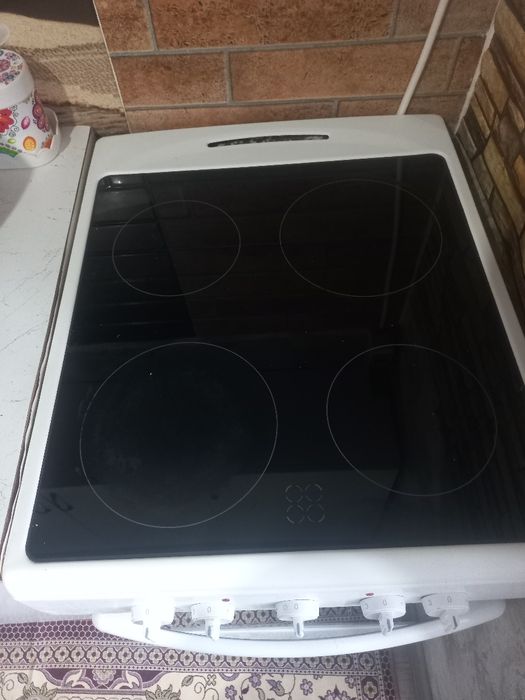 Электронная плита