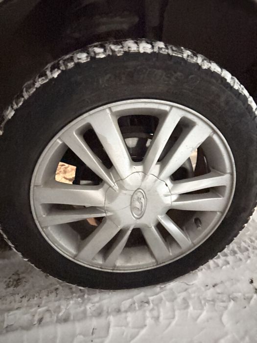 Продам диски Vesta R16