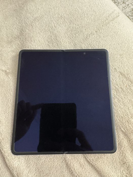 Honor magic v5 ,ultizat 3 luni , factura cu garantie si casco