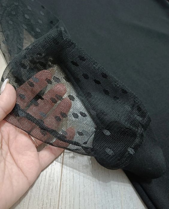 Rochie neagra evenimente