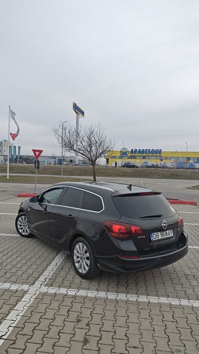 Opel Astra j Sport Tourer