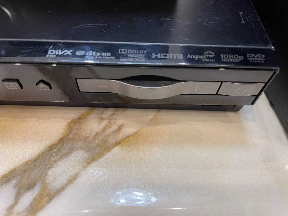 Саунтбар система