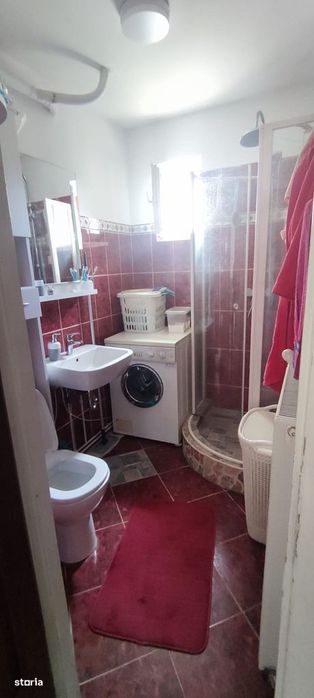 Apartament 3 camere, etaj 3, mobilat și utilat complet