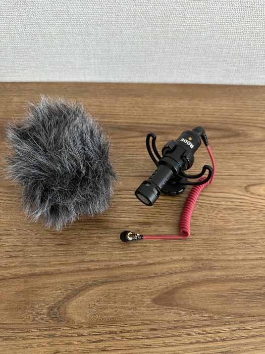 Продам микрофон RØDE с ветрозащитой