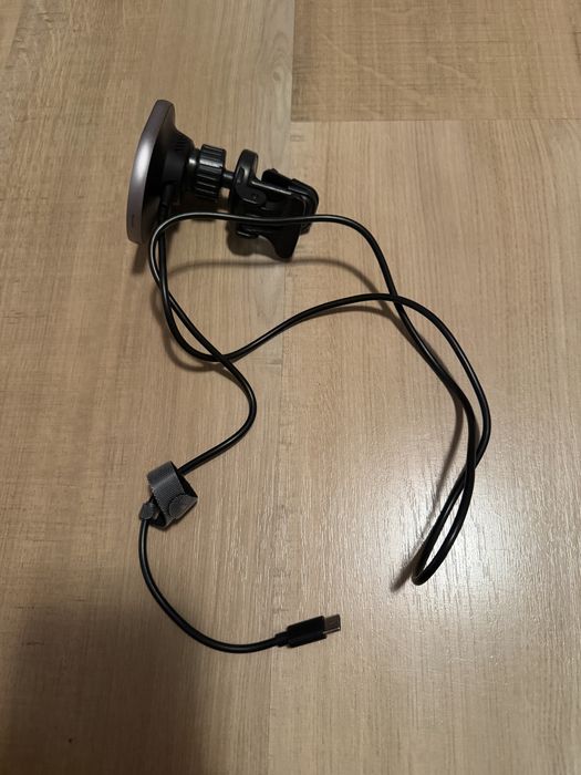 Incarcator magnetic pentru masina Satechi