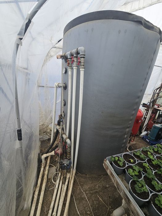 Panouri solare apa calda +puffer 2000l cu 1 serpentina