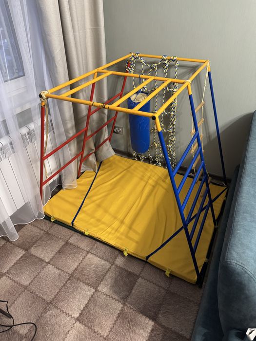 Продам детский развивающий комплекс старт.