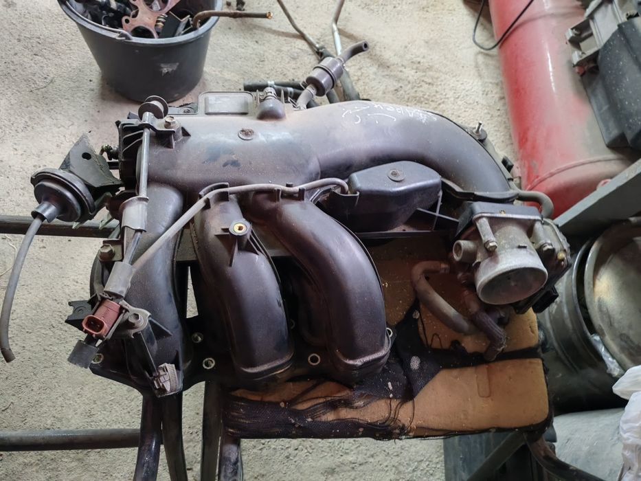 Впускной коллектор 1GR-FE