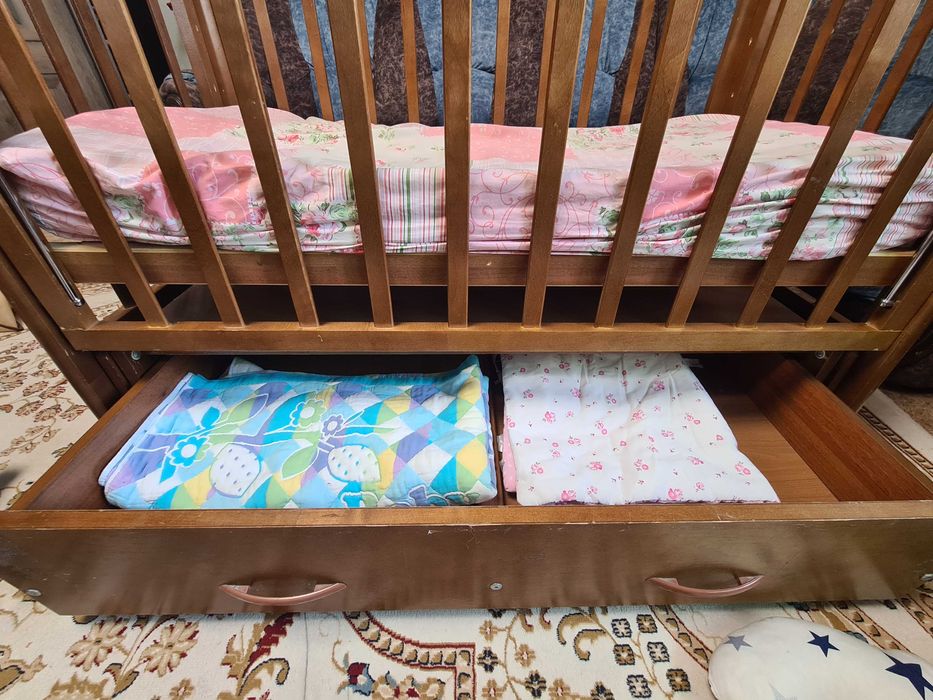 Кроватка детская