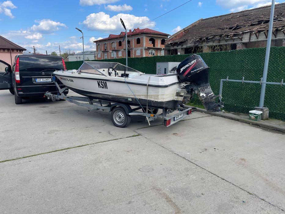 Barca cu motor  acte valabile