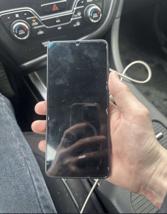 samsung a06 продам срочно