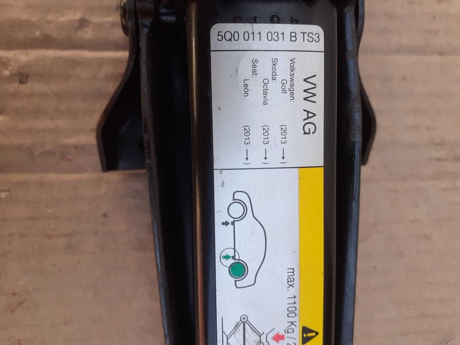 Cric,cheie roti VW Golf, Touran SKODA Octavia,Rapid,AUDI A3,SEAT Leon