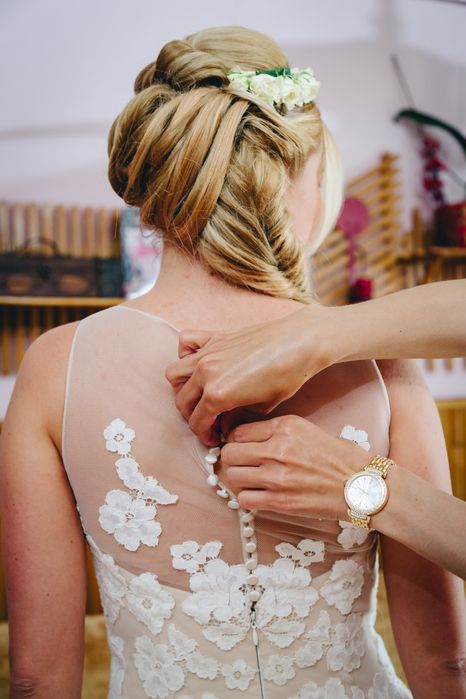 Vând rochie de mireasă