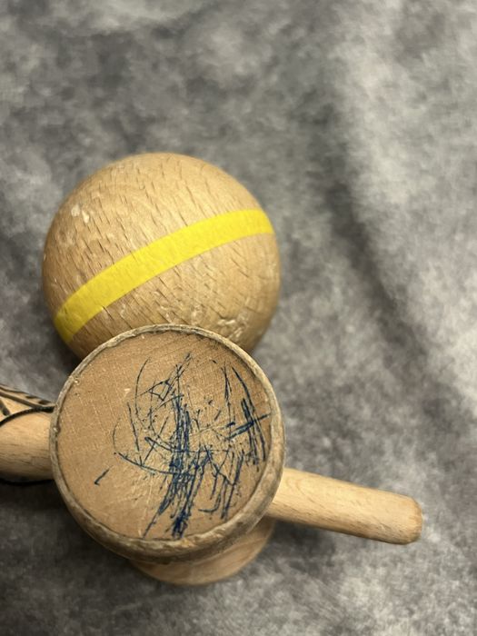 Kendama X semnata de 2SA_serg