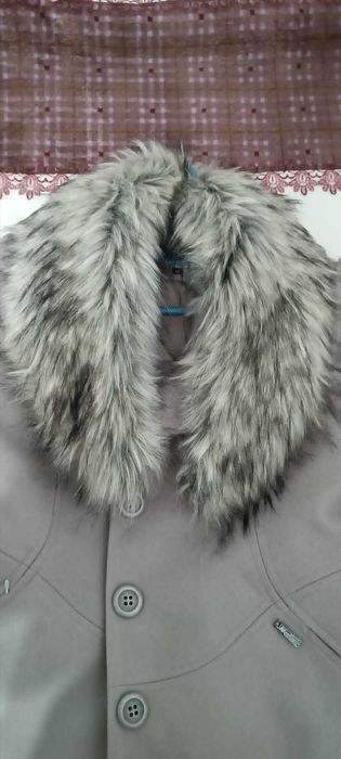 Vand haina eleganta, nr.42, stofa+ palarie