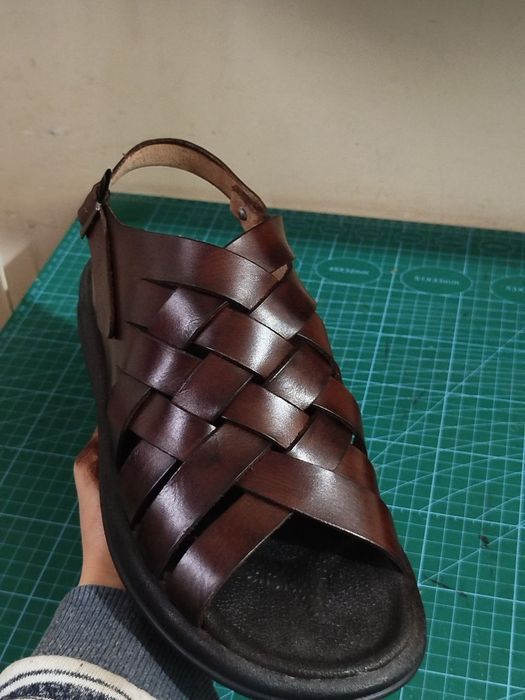 Кожаный сандали весна-лето.
