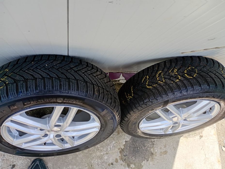 Jante R 16 cu anvelope M+S(Michelin)