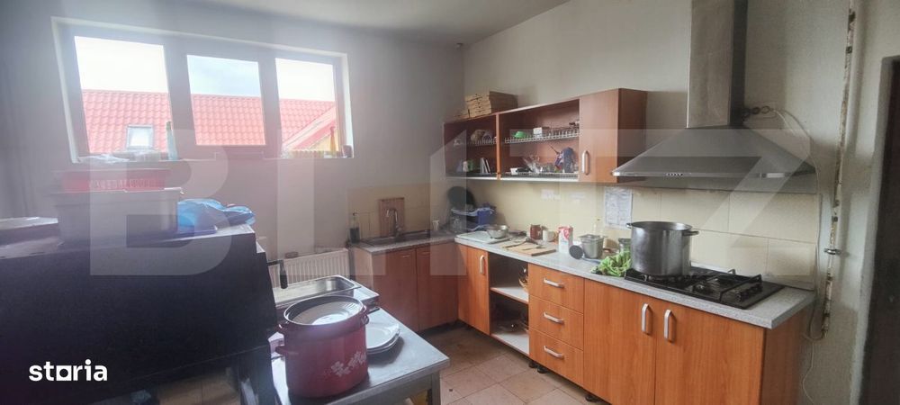 Spatiu comercial, 300 mp, zona Voinesti