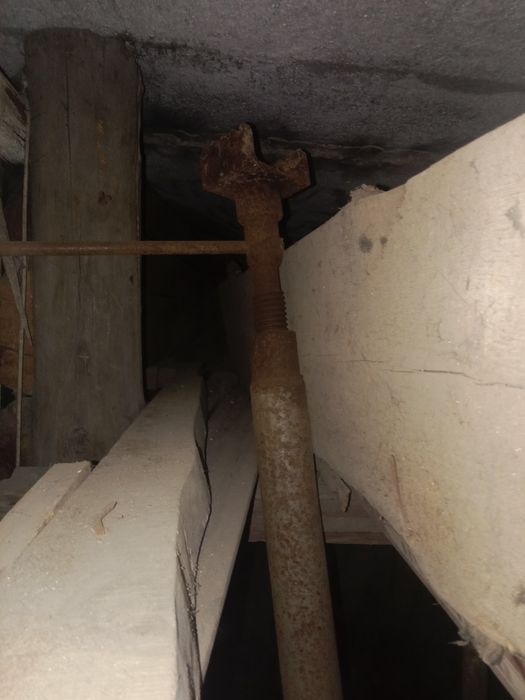 Продаю подпорка шахтерская