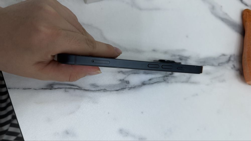 Iphone 14 в отличном состоянии