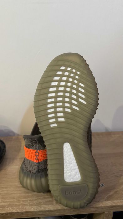 Yeezy 350 Beluga