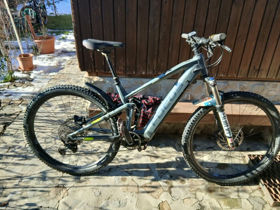 Vând emtb Focus Thorn2