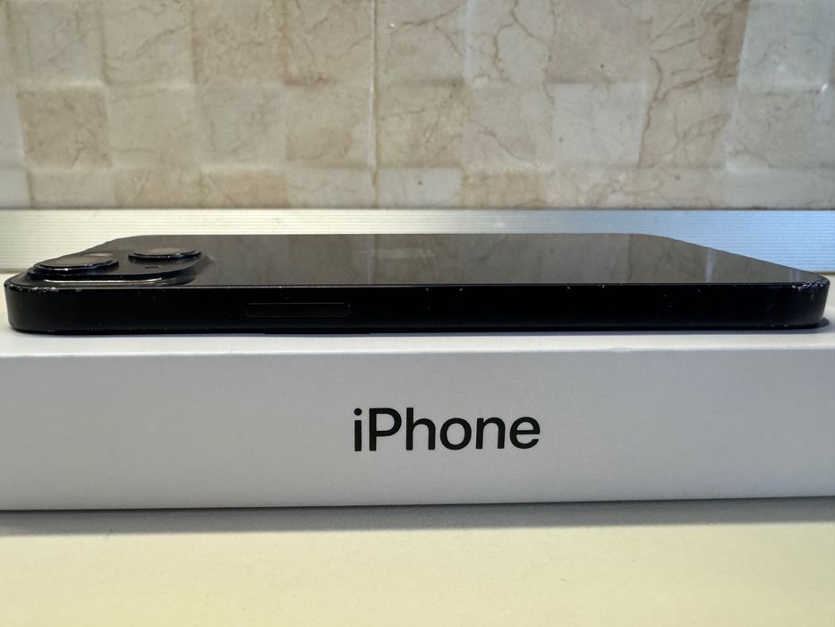 iPhone 13, 128GB, Midnight