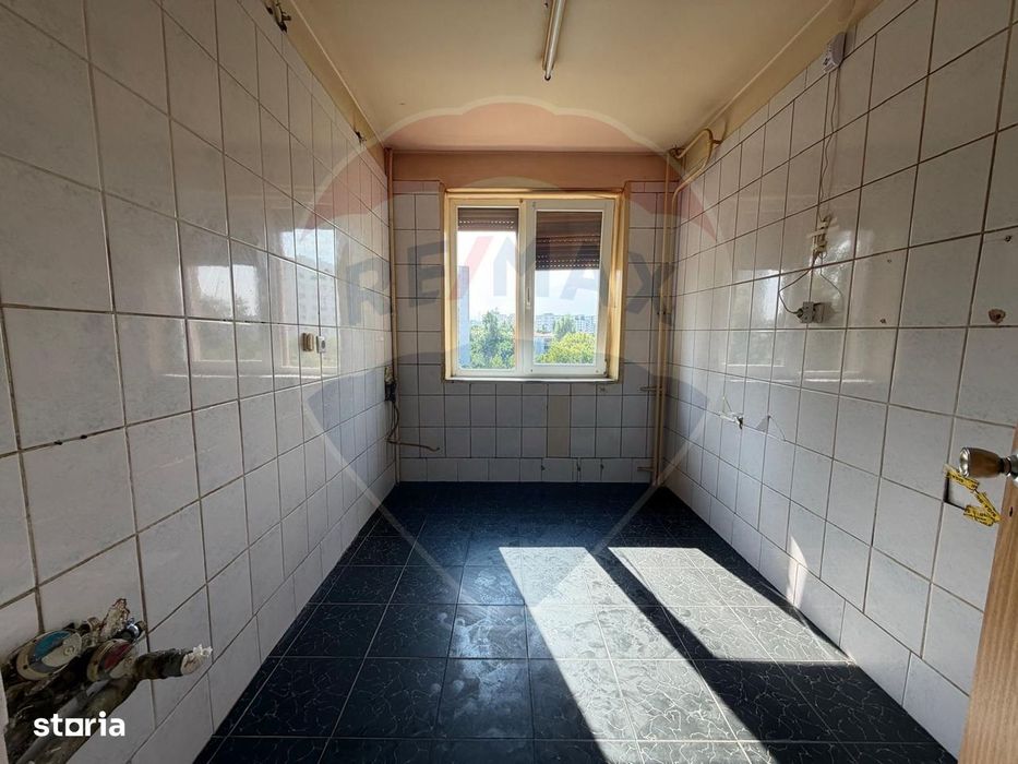 De vanzare Apartament 2 cam zona Titan - Auchan