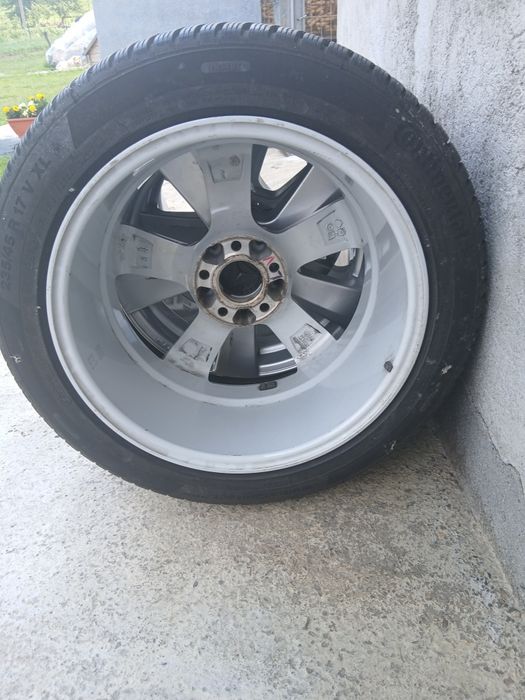 Roti  235 45  17  jante  mercedes cu cauciucuri continental