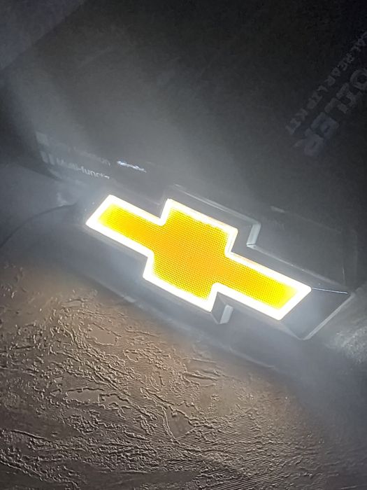 Эмблема Chevrolet LED Damas Matiz ёнадиган 17.5см