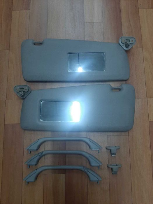 Продам Козырек / Ручка потолка BMW 3-Series E36