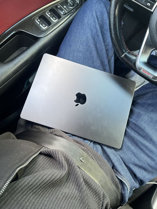 MacBook 14Pro m3PRO 18gb/512gb