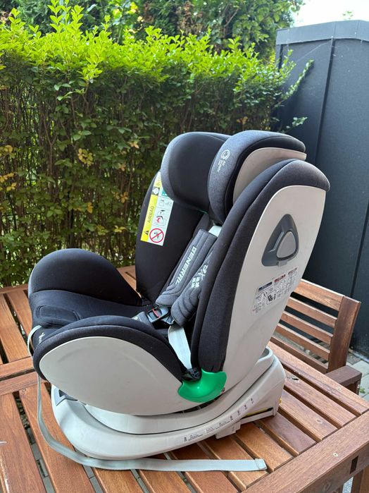 Детско столче за кола Cangaroo с ISOFIX и 360° завъртане