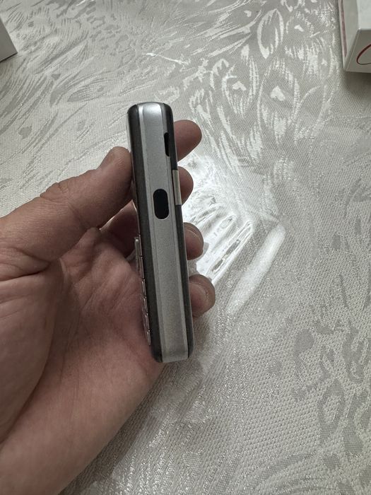 Nokia 6070. Сотилади.