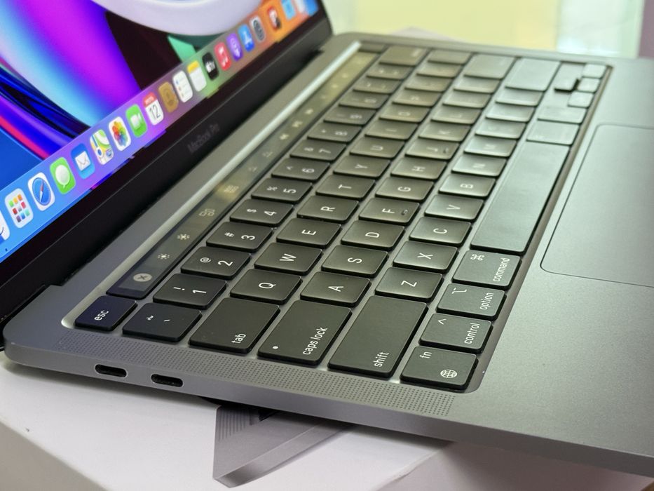 Apple MacBook Pro 13.3 M2 2026 EAC Space Gray Tpuch Bar/ID макбук М2
