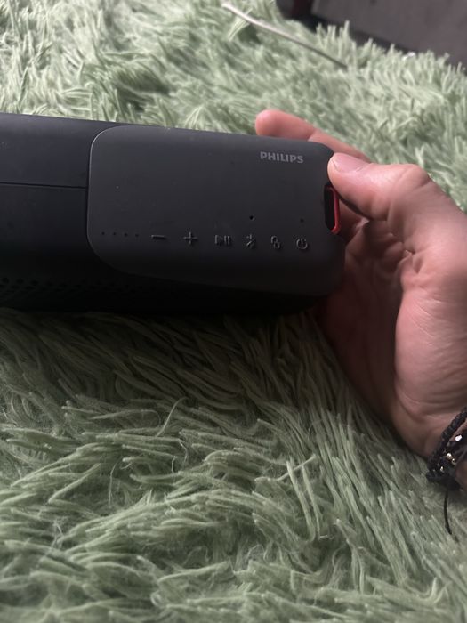 boxa philips portabila waterproof probleme la incarcat