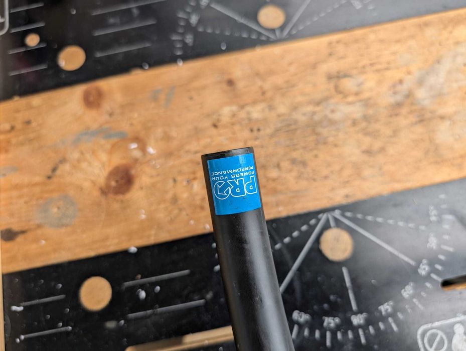 40 lat - PRO PLT Carbon Compact ghidon cursiera