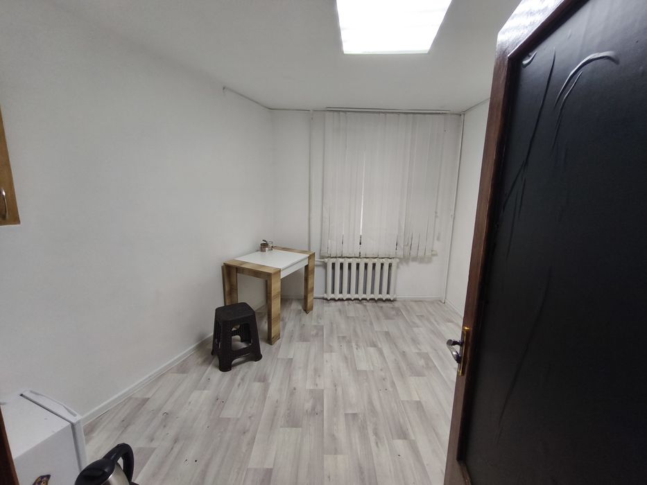 Сдам 2 комнаты в помещении