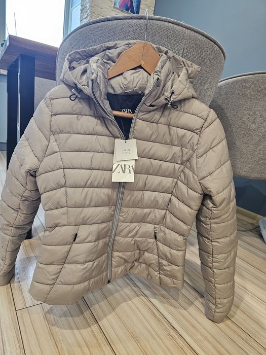 Бежаво яке Зара Ново шушляк